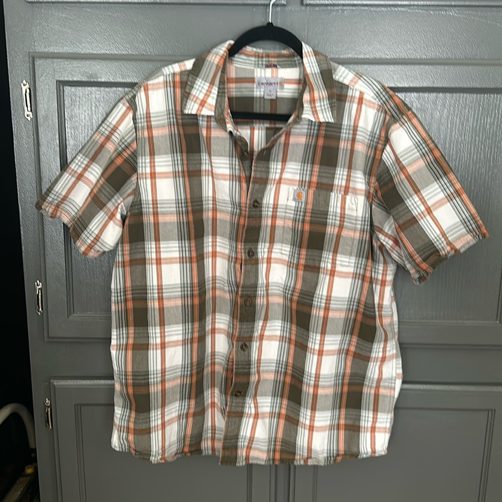 Men’s button up Carhartt plaid shirt. XL